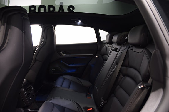 Porsche Taycan 4 11 of 20