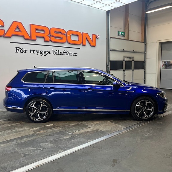 Volkswagen Passat 3 of 14