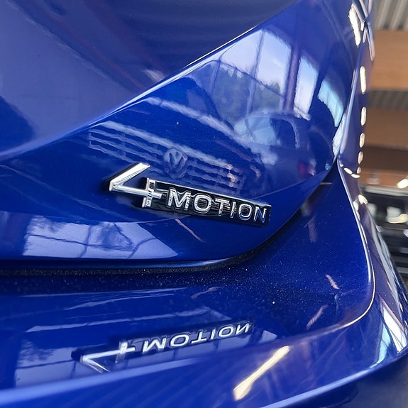 Volkswagen Passat 7 of 14