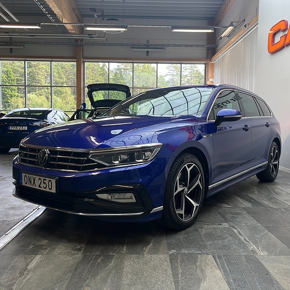 Volkswagen Passat 5 of 14