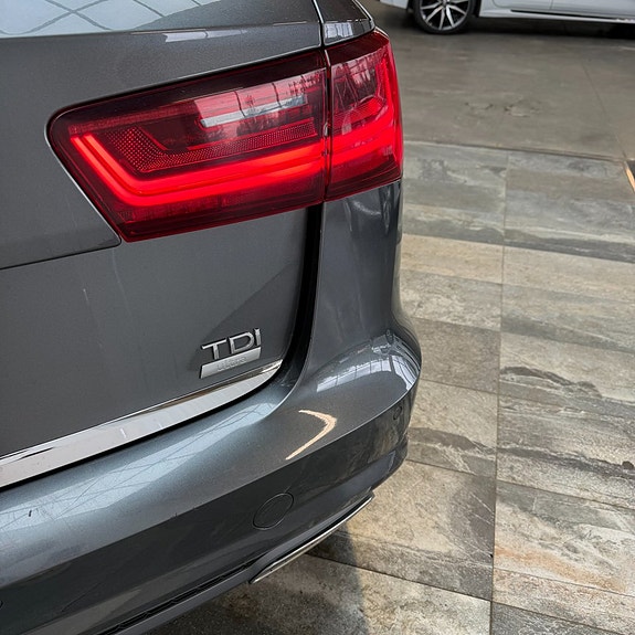 Audi A6 7 of 12