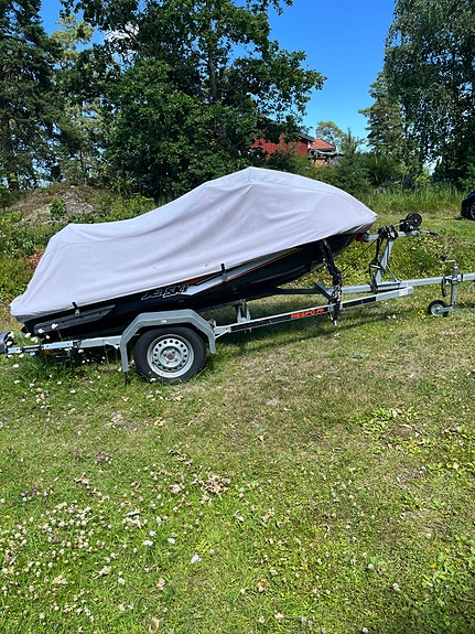 Kawasaki Jet Ski Ultra LX 2018 inkl trailer pris 110 000 kr 4 of 4