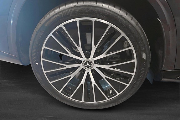 Mercedes-Benz GLC300 de 12 of 22