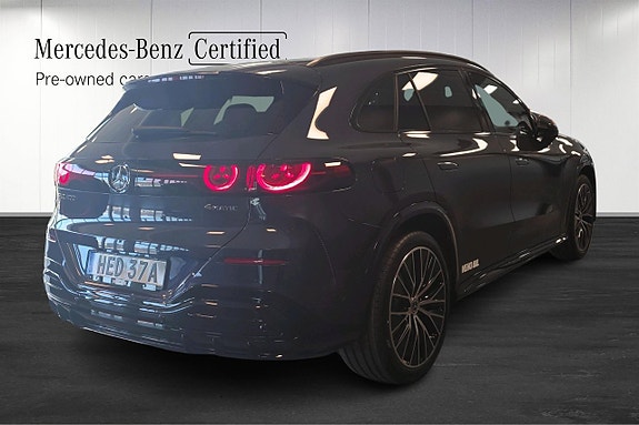 Mercedes-Benz GLC300 de 3 of 5