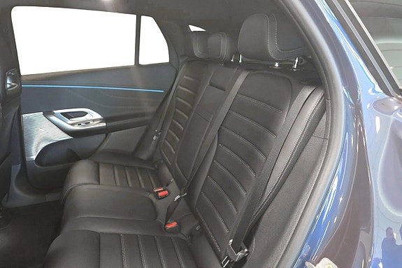 Mercedes-Benz GLC300 de 10 of 22