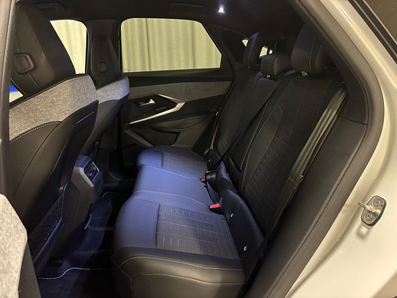 Peugeot 3008 8 of 19