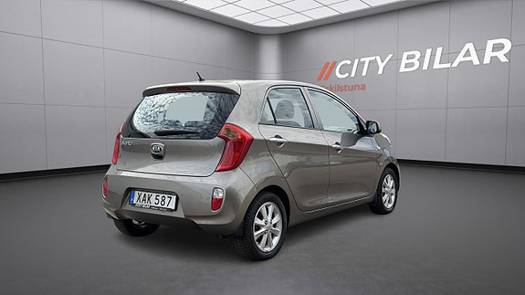 Kia Picanto 5 of 5