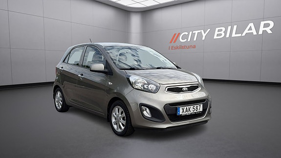 Kia Picanto 3 of 5