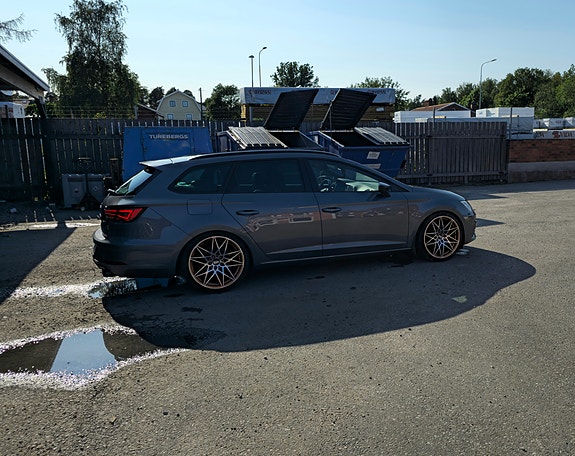 Seat Leon 5 of 6