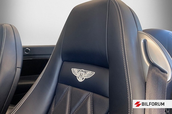 Bentley Continental GTC 11 of 21