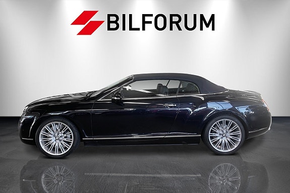 Bentley Continental GTC 19 of 21