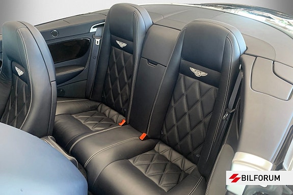Bentley Continental GTC 14 of 21