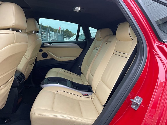 BMW X6 M 7 of 30