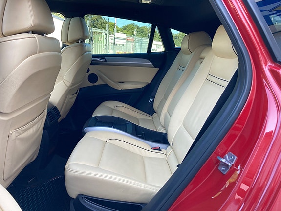 BMW X6 M 7 of 27
