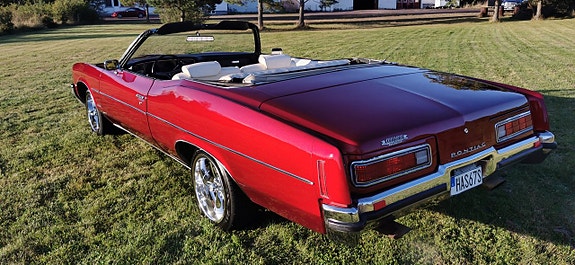Pontiac Catalina 8 of 20