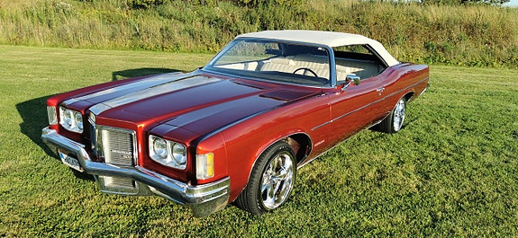 Pontiac Catalina 17 of 20