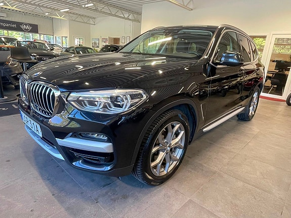 BMW X3 2 of 5