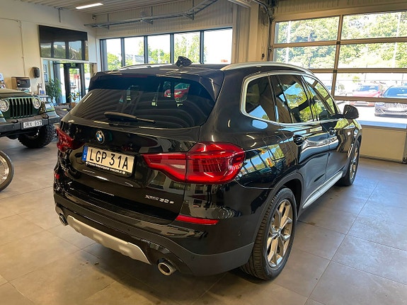 BMW X3 9 of 27