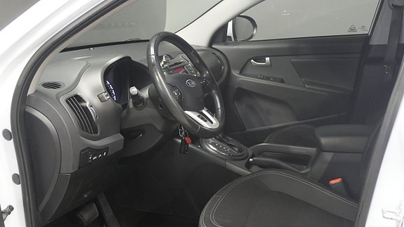 Kia Sportage 11 of 15