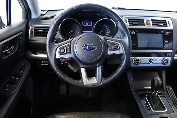 Subaru Outback 2 of 5