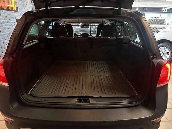 Volvo XC70 5 of 5