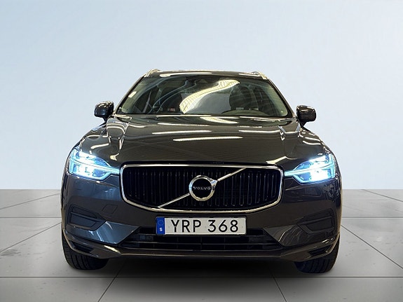 Volvo XC60 2 of 22