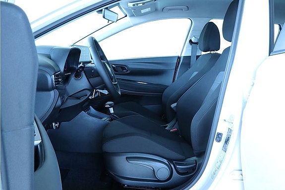 Hyundai Bayon 8 of 16