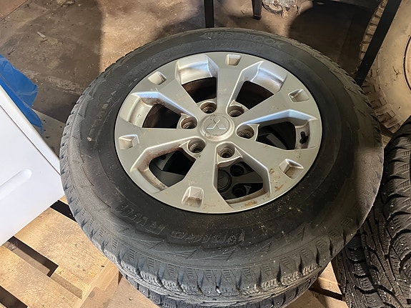 Mitsubishi L200 10 of 10