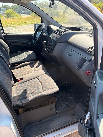 Mercedes-Benz Vito 111 3 of 5