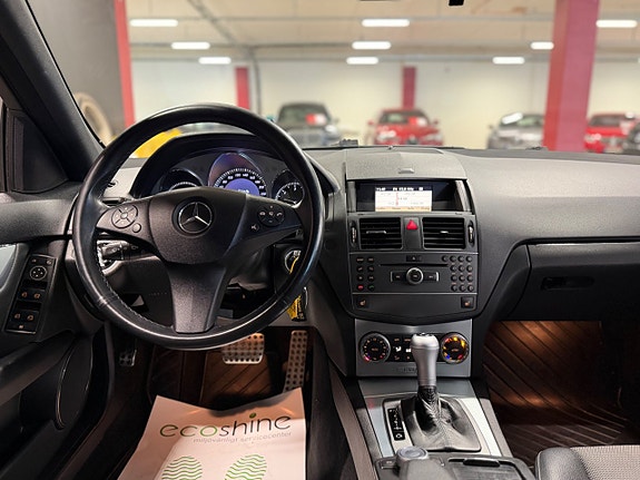 Mercedes-Benz C220 14 of 19