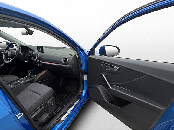 Audi Q2 16 of 30