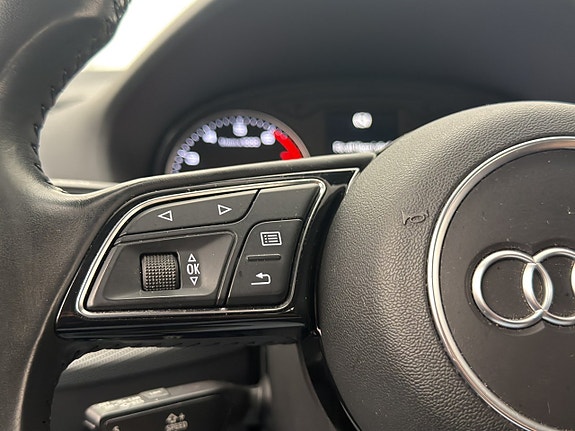 Audi Q2 19 of 30