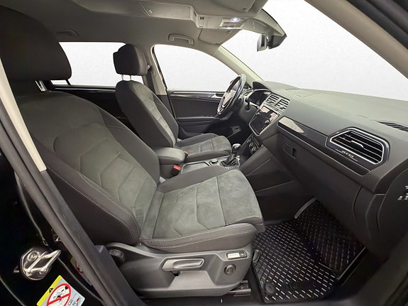 Volkswagen Tiguan Allspace 15 of 30