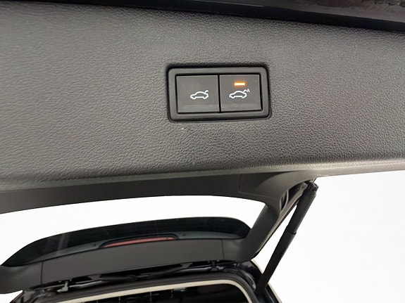 Volkswagen Tiguan Allspace 28 of 30