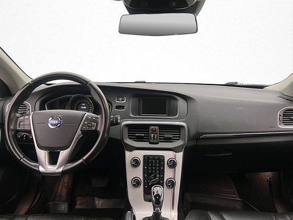 Volvo V40 14 of 30