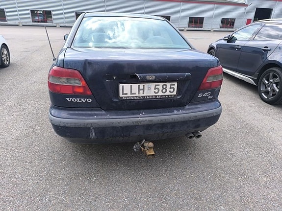 Volvo S40 4 of 5