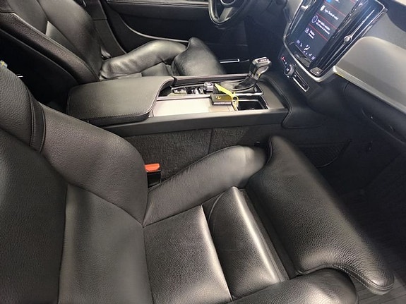 Volvo V90 10 of 10