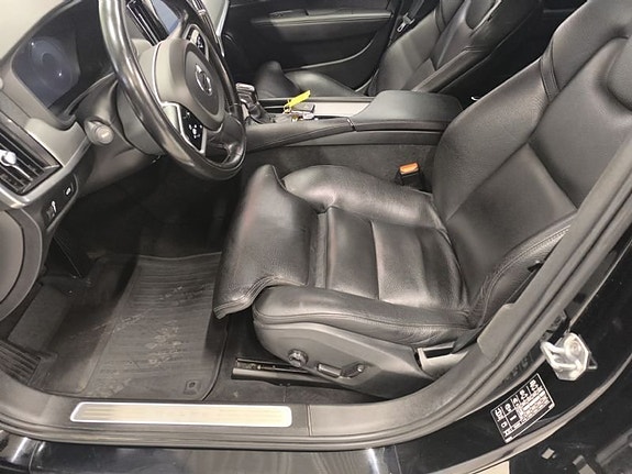 Volvo V90 7 of 10