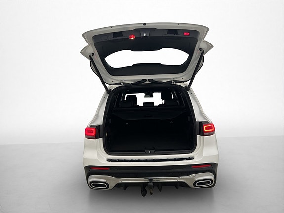 Mercedes-Benz GLB200 d 30 of 30