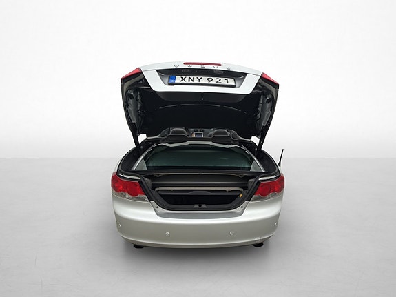 Volvo C70 25 of 29