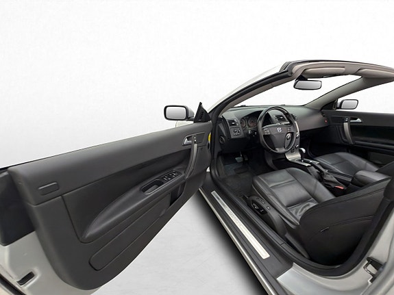 Volvo C70 12 of 29