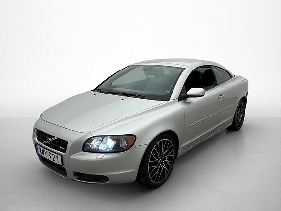 Volvo C70 10 of 29