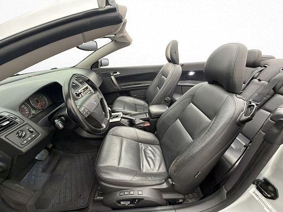 Volvo C70 13 of 29