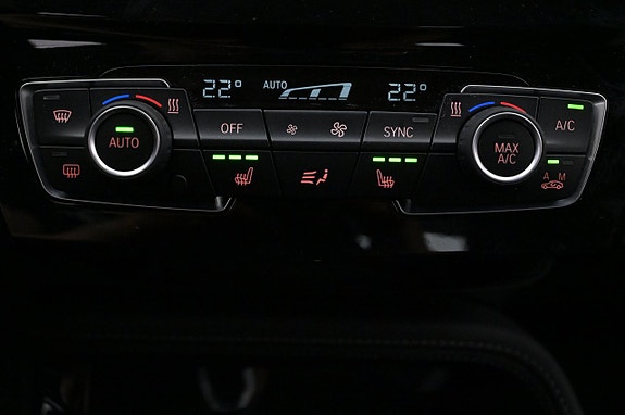 BMW X1 20 of 27