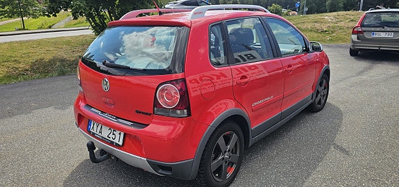Volkswagen Polo 3 of 5