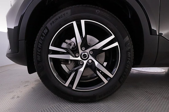 Volvo XC40 18 of 19