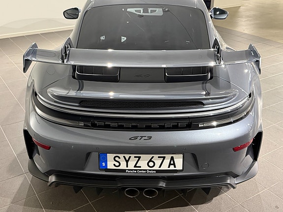 Porsche 911 GT3 14 of 21
