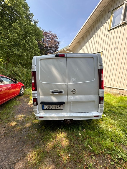 Opel Vivaro 3 of 6