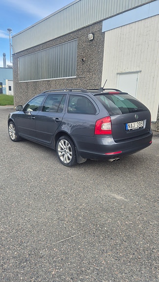 Skoda Octavia 4 of 5