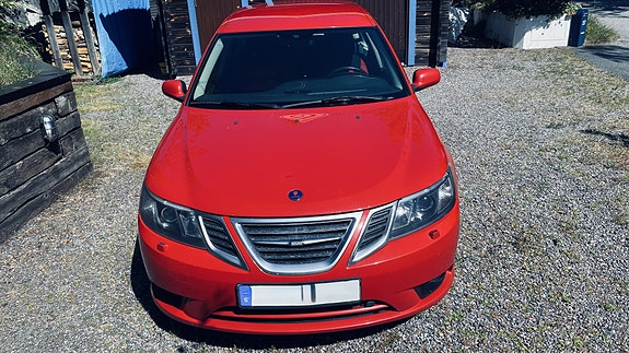 Saab 9-3 2 of 5